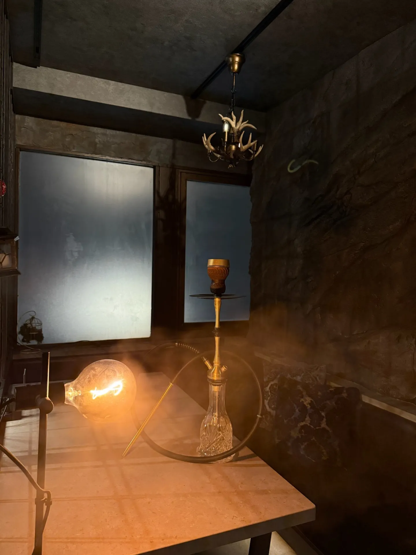 長堀橋の心斎橋シーシャカフェ!ナイトモードで夜の雰囲気を満喫