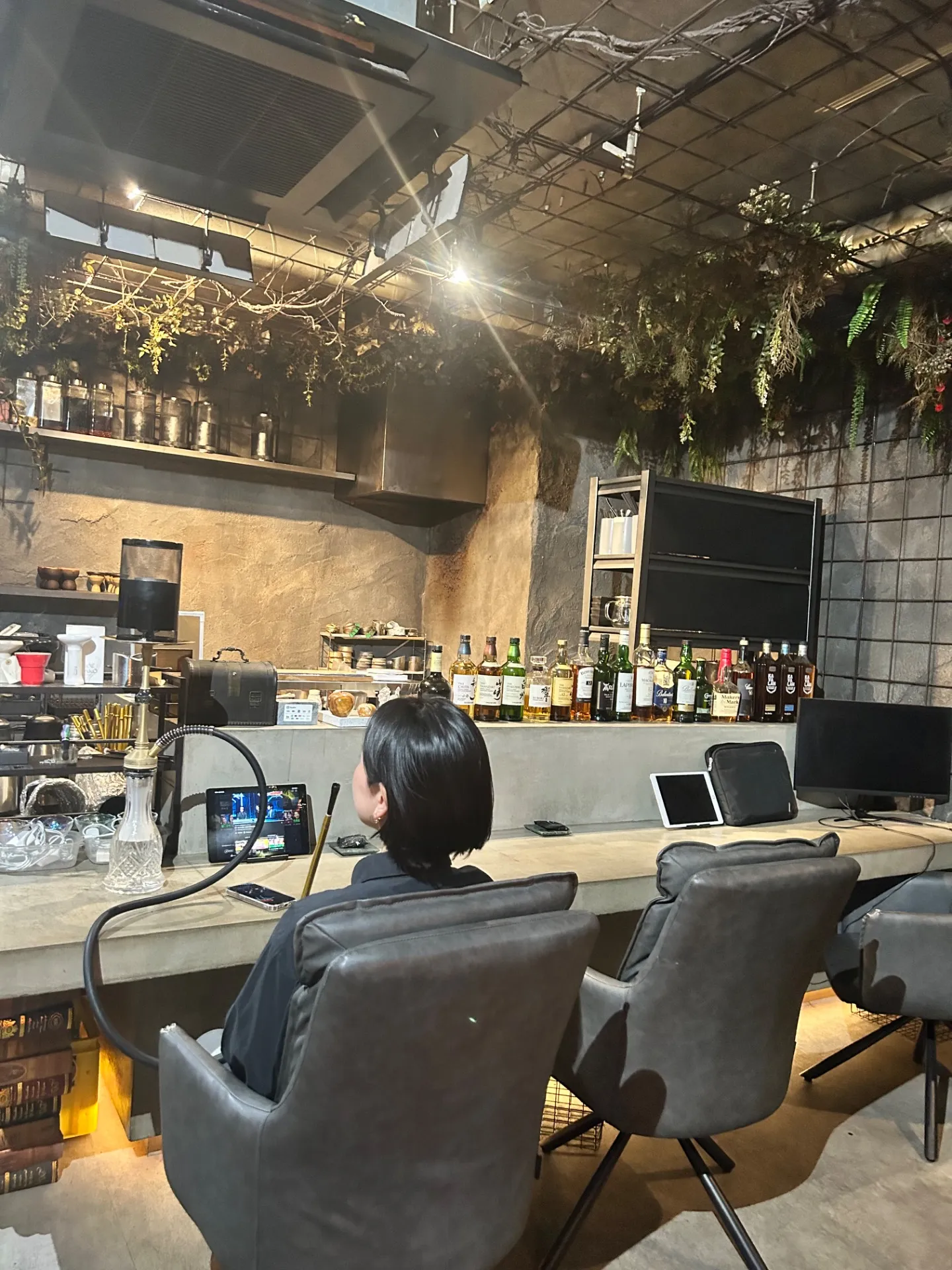 The Perfect Blend of Cozy Ambiance and Authentic Shisha Craft