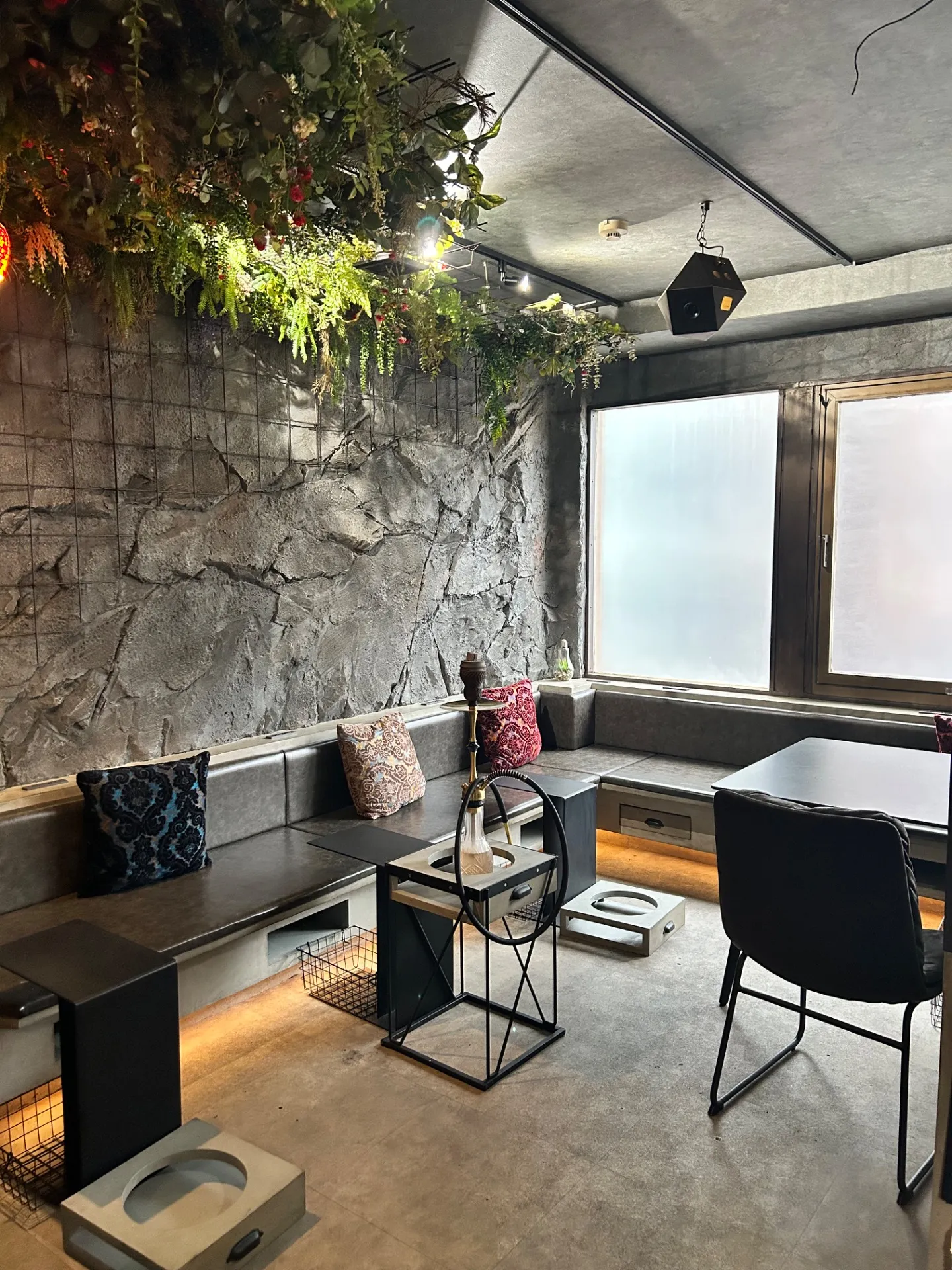 Elevate Your Evening: Authentic Shisha & Chill Vibes in Shinsaibashi