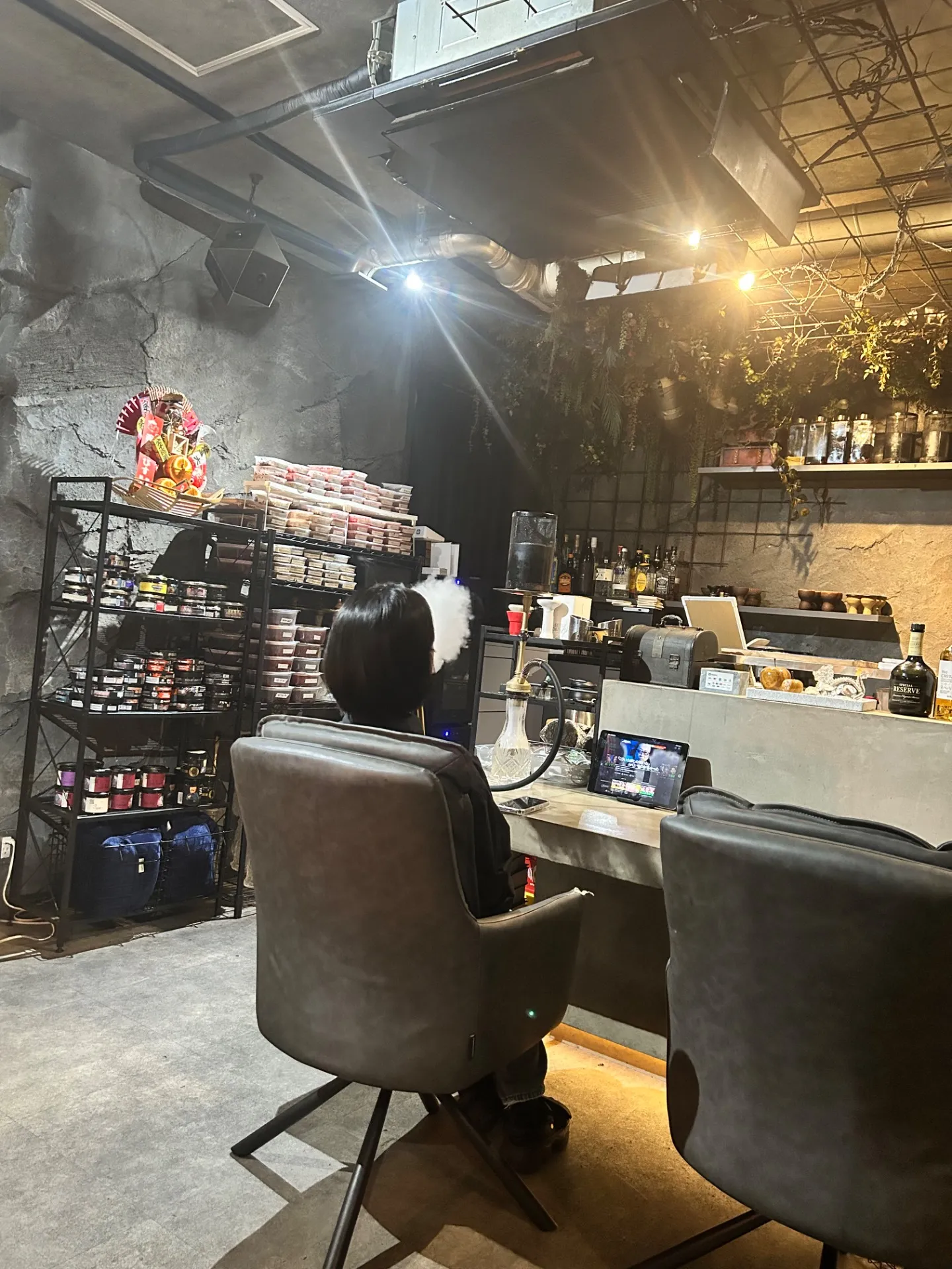 Discover Luxury Relaxation: Shinsaibashi’s Elite Shisha Hideaway